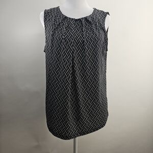 Jones New york  size medium sleeveless blouse. Black with white.
